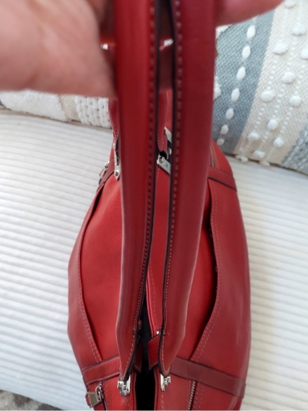 Tignanello Large Red Leather Top-Handle Tote Bag Purse - Picture 7 of 16